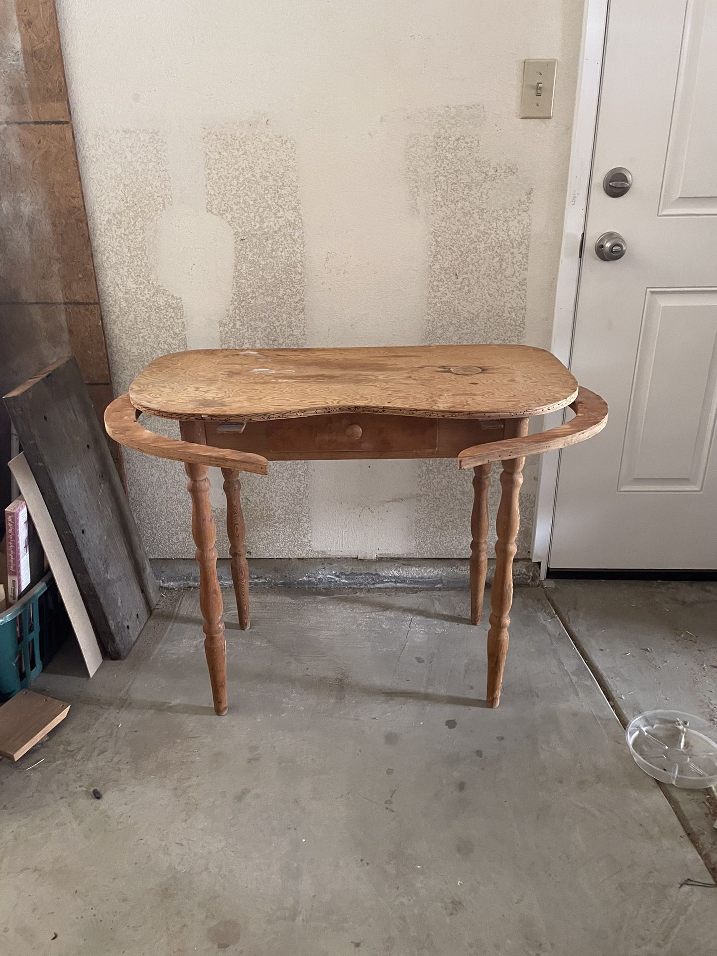 Old Dressing Table With Small drawer