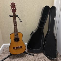 Vintage UB-50 Baritone Ukulele with Case