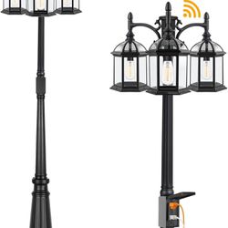 Dusk to Dawn Outdoor Lamp Post Light with GFCI Outlet, Triple Head Aluminum Street Light Post