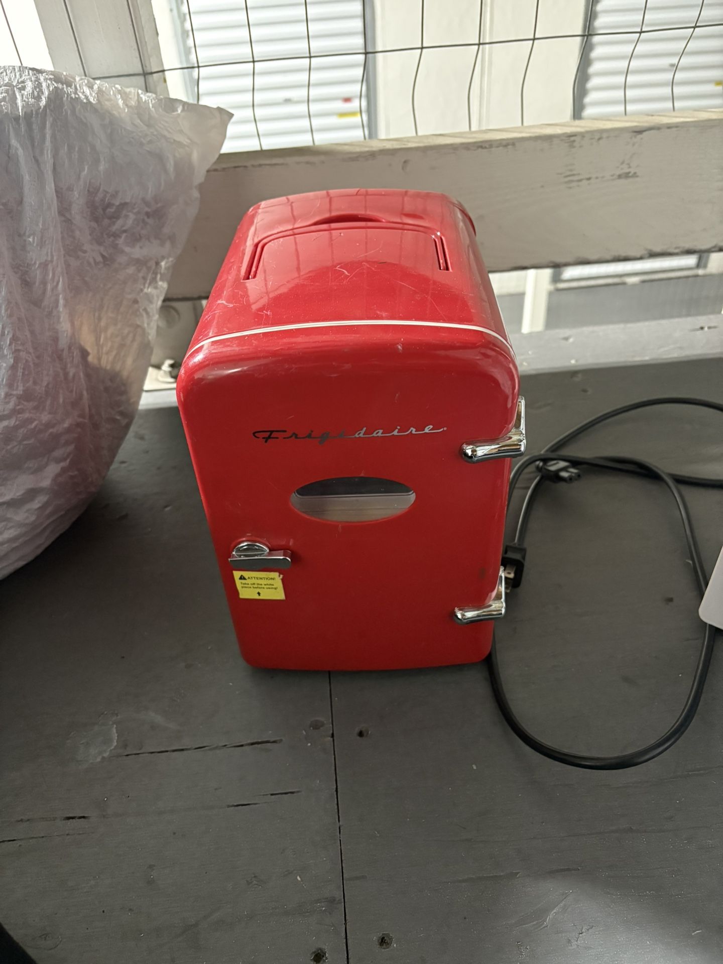 Frididaire Mini Fridge