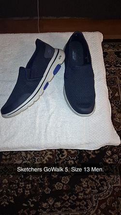 Sketchers GoWalk 5 Navy Slip On Low Top Sneaker. Mesh Atheletic Men