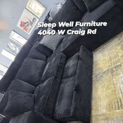 ✨️ Sectional Sleeper Sofa 🌟 Furniture Queen Bedrooms, Dining Avail 