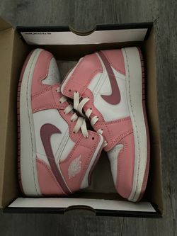 Jordan 1 mid - Size 5