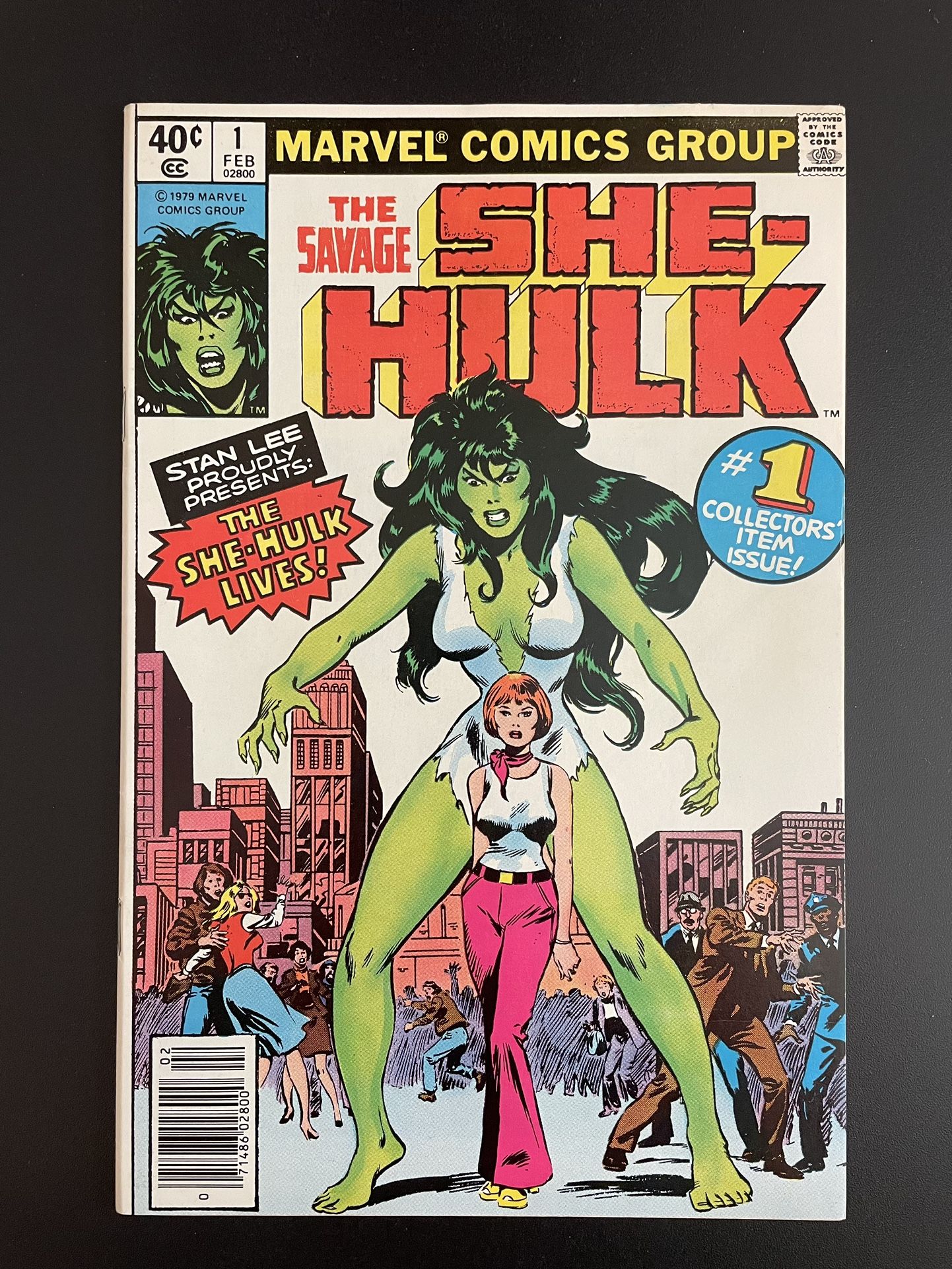 Savage She-Hulk 1 (Feb 1980) - KEY - NEWSSTAND - Jennifer Walters 1st App Origin - very high grade