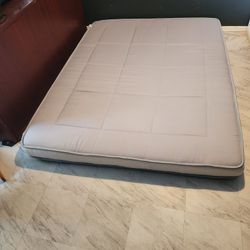Foam Mattress With Wooden Japanese Style Frame (Queen)