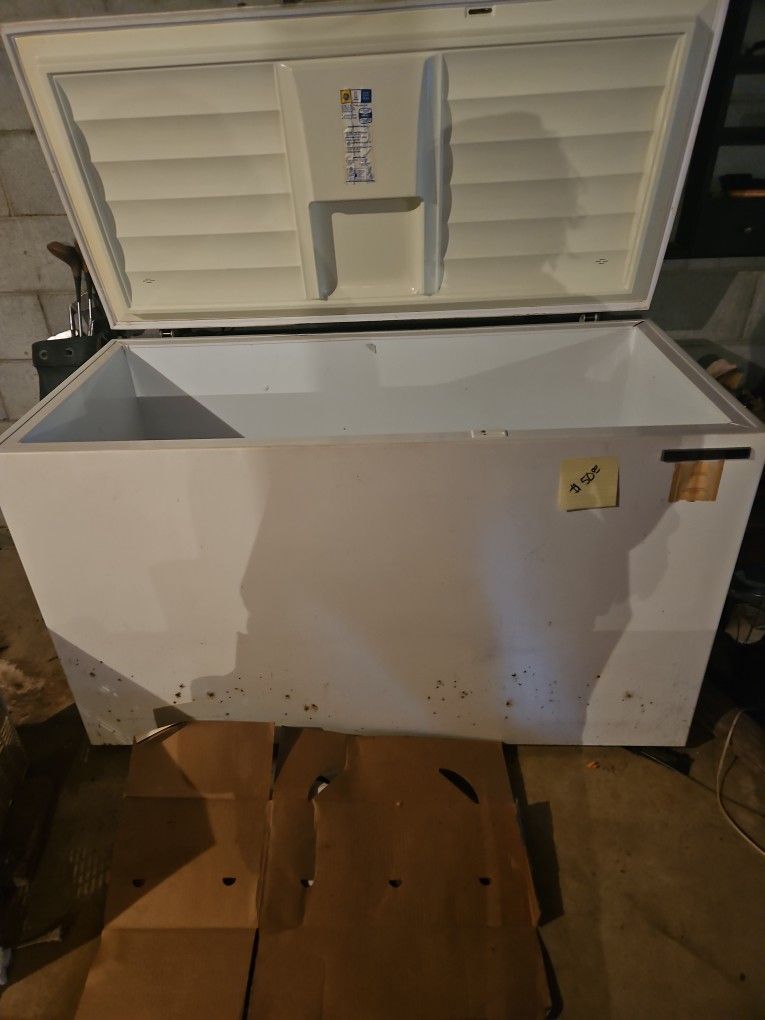 GE Chester Freezer