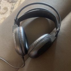 akg headphones