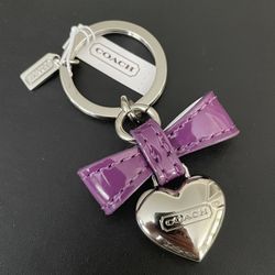 COACH Heart Charm Key Ring (NWT!!!)