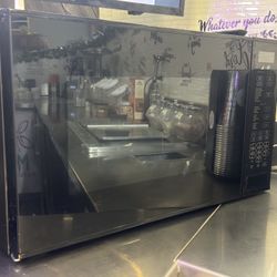 Wolf microwave Like New