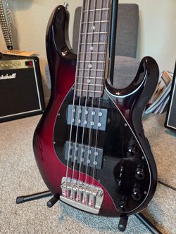 2012 Ernie Ball Stingray 5