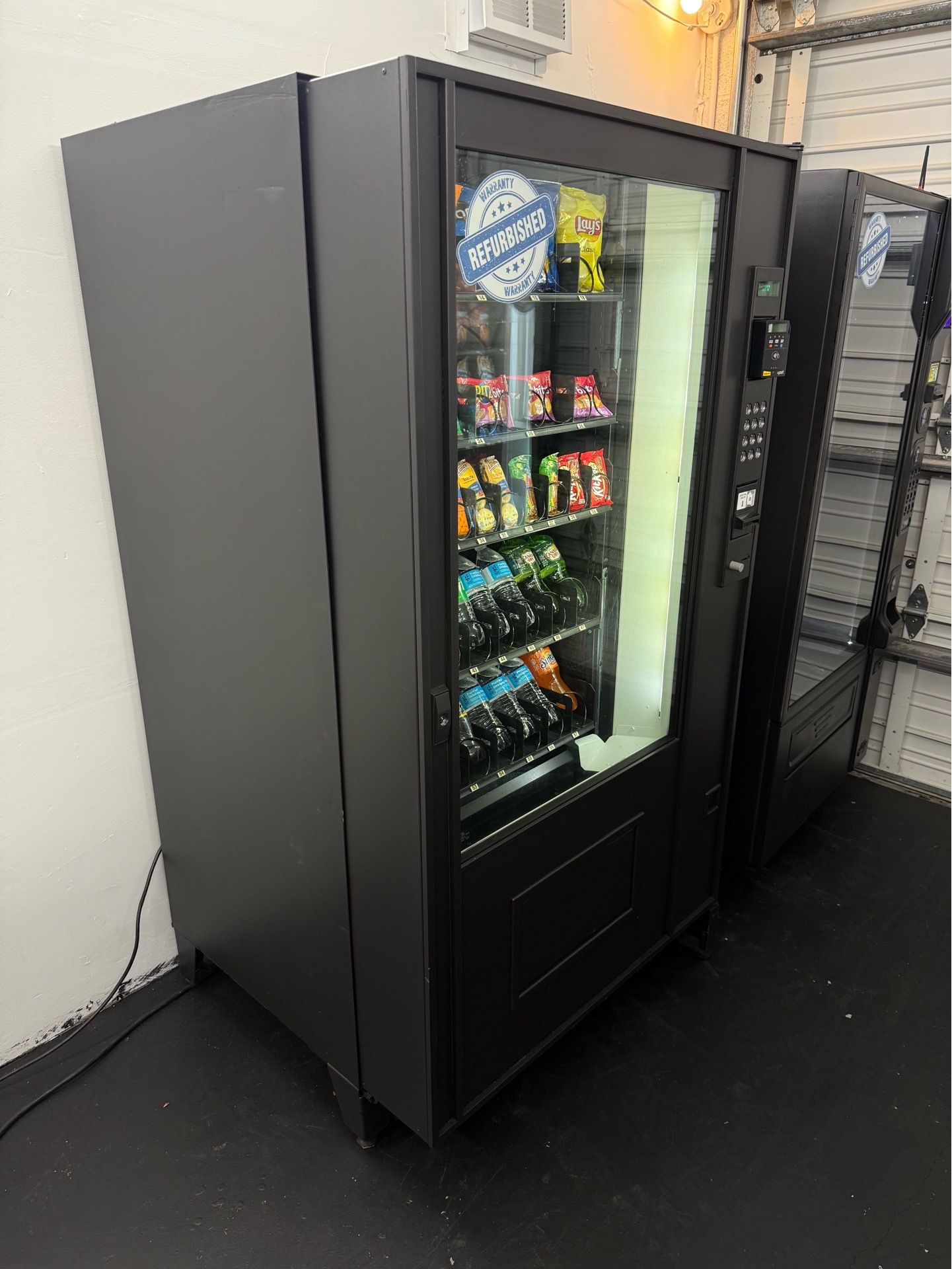 AMS Combo Vending Machine