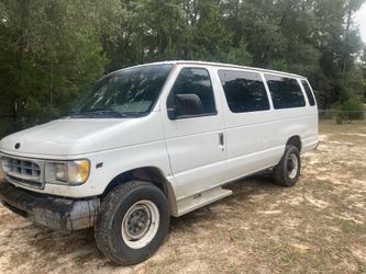 2000 Ford E-350