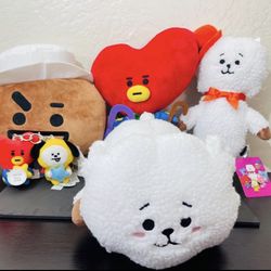 BT21 plush and key chain set of 6 all NWT