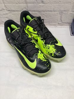 Nike alpha huarache elite 4 low baseball cleats black yellow Size Mens 10.5