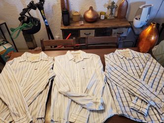 X3 Large Hollister Men's Dress Shirts 