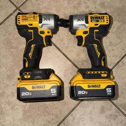Dewalt Power Drills With Batteries 