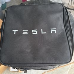 Tesla Mobile Charger