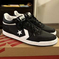 Converse Skate Shoes 