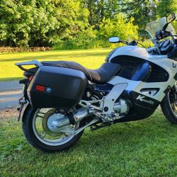 BMW 2003 K1200RS Motorcycle 