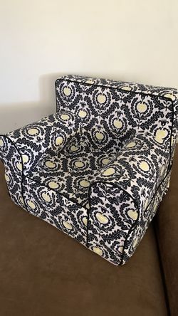 Waverly baby: My first anywhere chair- floral antique.