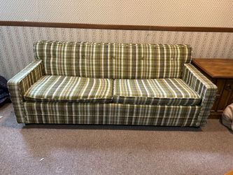 Hide-a-bed couch (retro style)