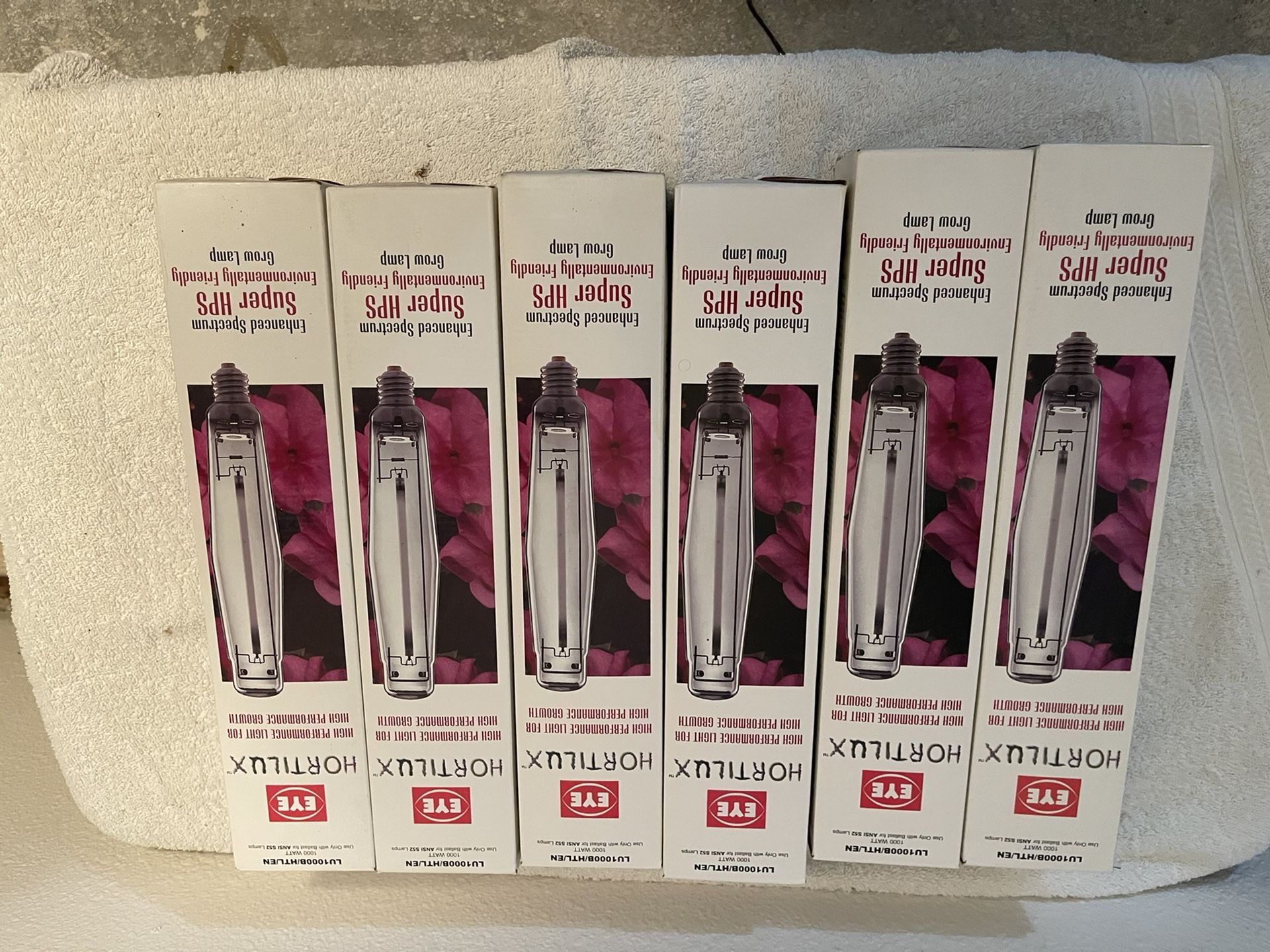 Grow Lamps (new in box)