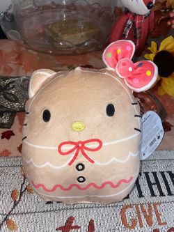 Christmas Hello Kitty Squishmellow 
