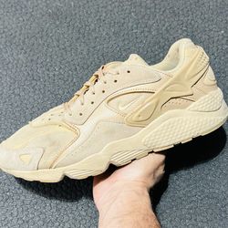 Nike Air Huarache Runner 'Sesame' 2023 (Sz 10M/11.5W)