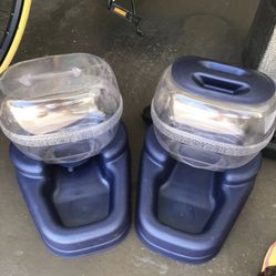 Water And Food Dispenser For Pets