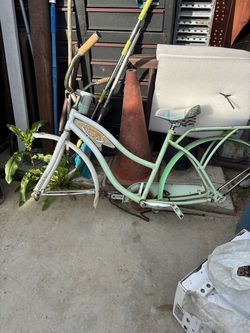 Old beach cruiser bike.