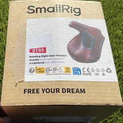 SmallRig 5193 "ImageGrip" Series Wooden Handle with ARRI Rosette