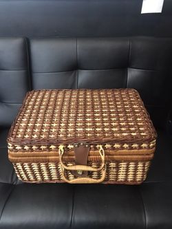 Wicker Picnic Basket 