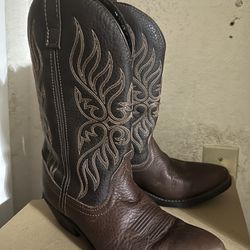 Laredo  Boots Size size: women’s 9M