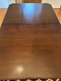 Wood Dinning Table With 6 Chairs