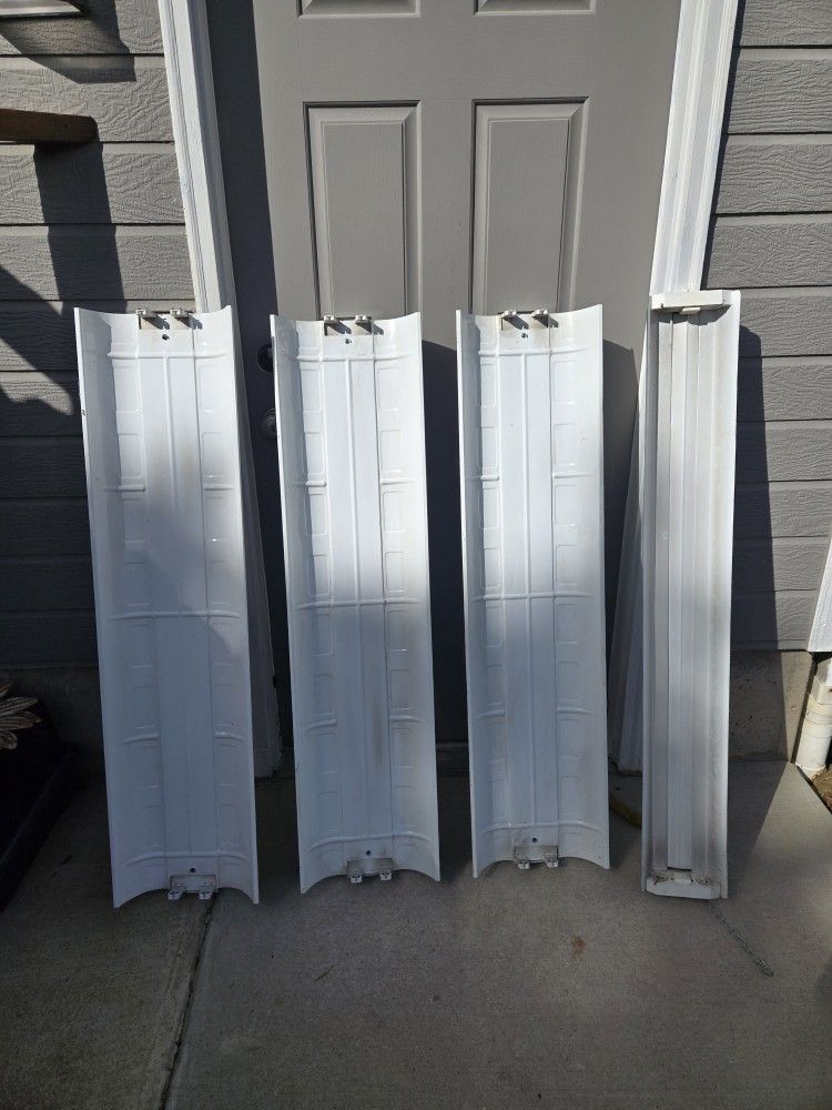 Fluorescent Shop Lights