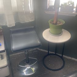 Furniture For Sale, Desk Tables Night Stands , Ottomans Chairs Bar Stools