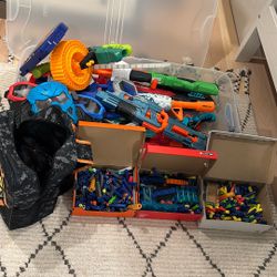 Nerf Guns & Accessories