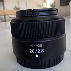 Nikon Z 28mm f/2.8 Lens - LIKE NEW