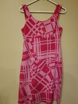 Ladies size 6 Limited ruffle dress