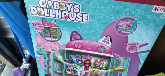 New play house gabby doll house