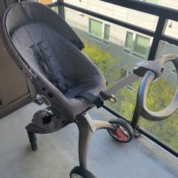 Stroller 