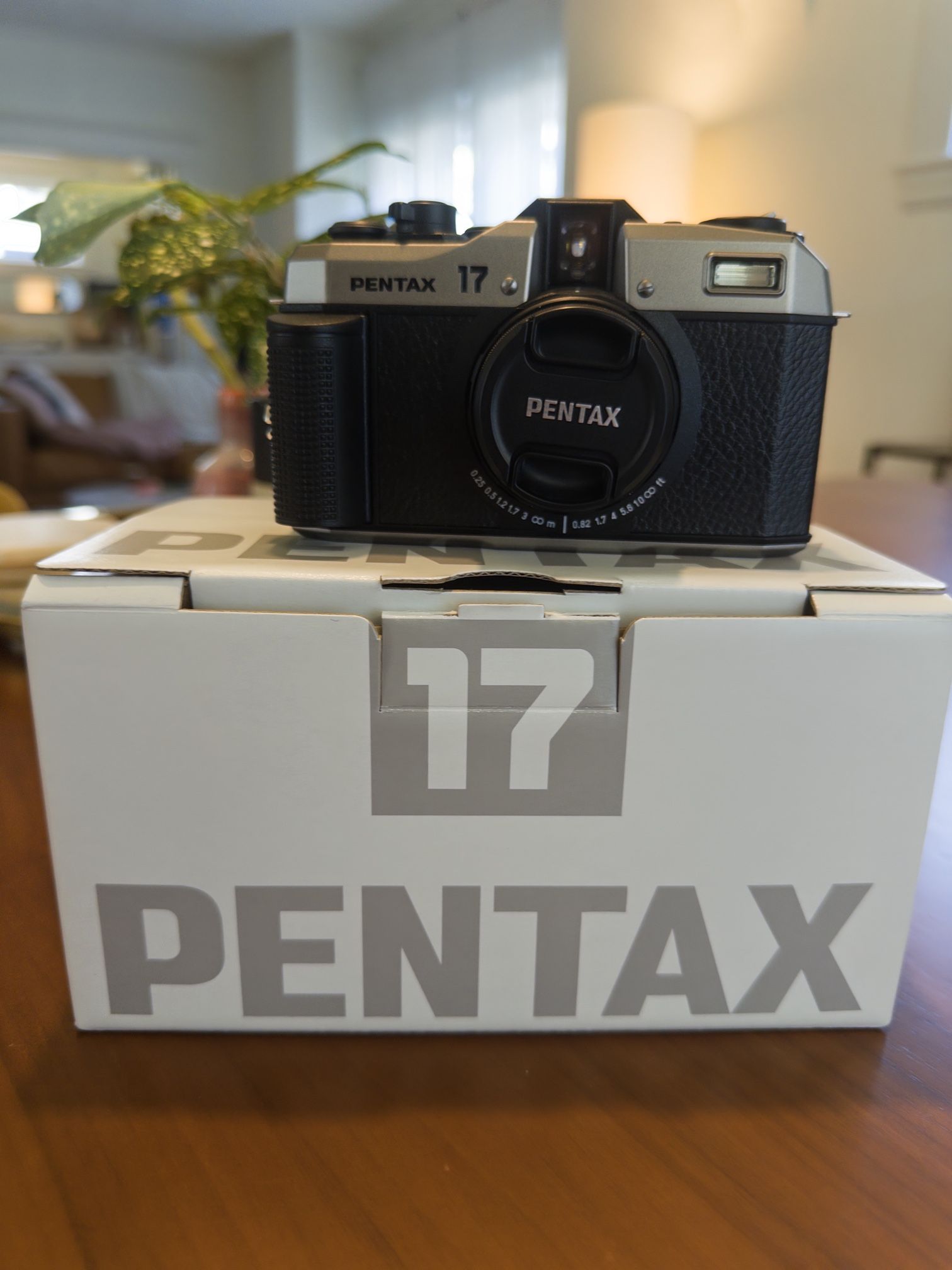 Like New Pentax 17 - Modern Half Frame Film Camera