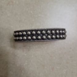 Vintage Sterling Silver Bracelet.  Weight Is 28.1 Grams 