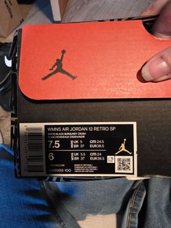Woman's air Jordan 12 retro SP