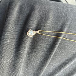 Gold Necklace And Bracelet 