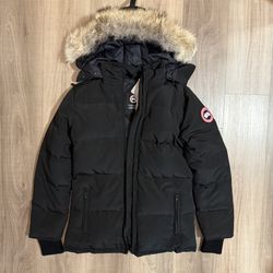 Chelsea Parka Women’s Size S/M