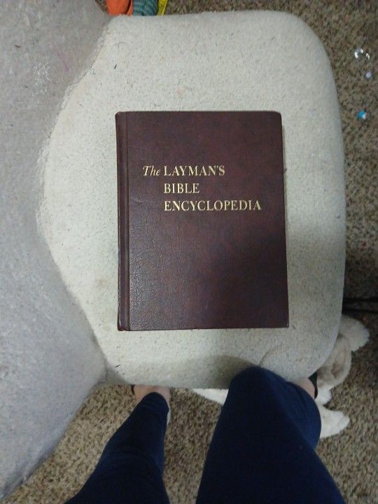 THE LAYMANS BIBLE ENCYCLOPEDIA