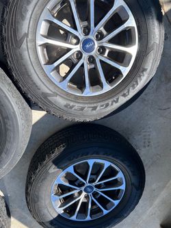 Ford F -150 wheels and tires