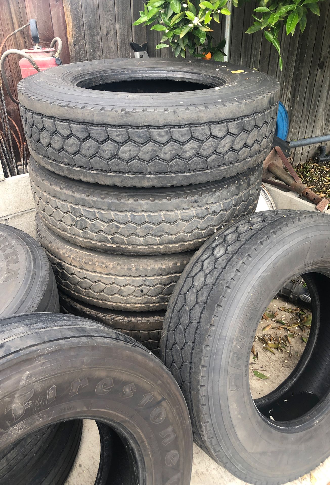 Used semi tires