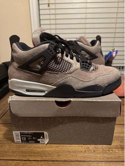 Air Jordan Taupe 4